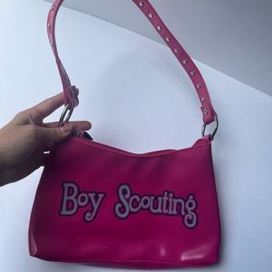 completely adorable hot pink y2k “boy scouting” studded shoulder bag